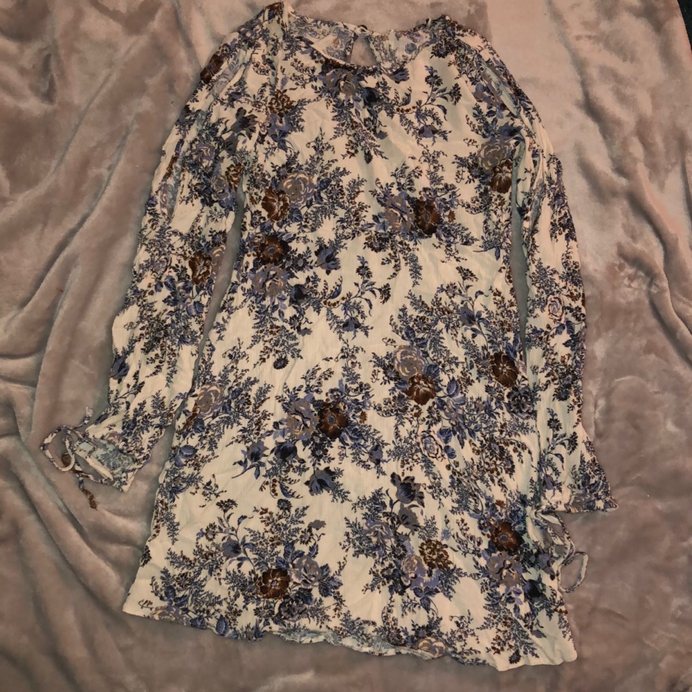 Flower print long sleeve  American Eagle dress